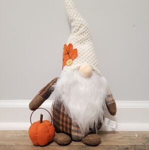 NWT Handcrafted Harvest Autumn Fabric Gnome Decor Cottagecore
